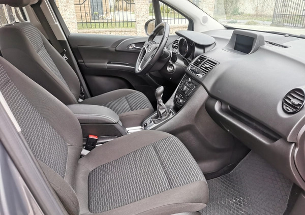 Opel Meriva cena 35900 przebieg: 143000, rok produkcji 2016 z Częstochowa małe 352